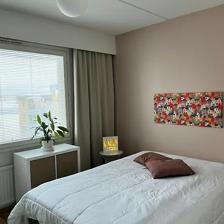 A Cozy With Three Right Next To The Center *